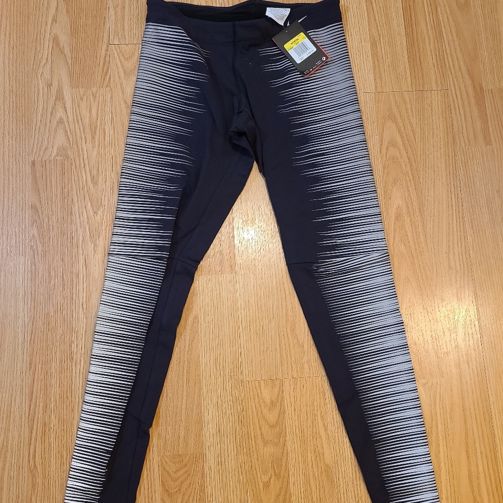 Nike leggings